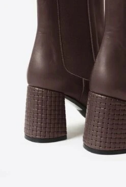 Abby Testa -Es Fascinante abby testa boots mint and rose 529183