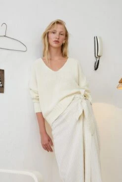 The New Society Arcadia Woman Jumper