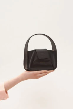 Black Bowl Minibag -Es Fascinante black bowl minibag pre order bag habey club 975559
