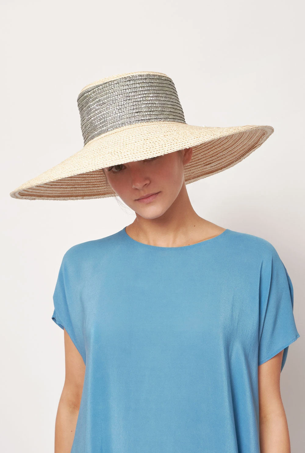 Bucket Hat White And Grey 4 Bucket Hat White And Grey - Imagen 2