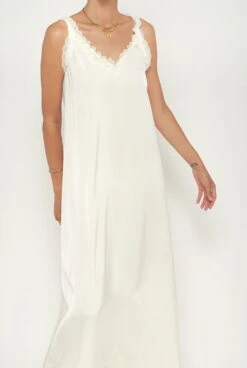 Camisón ANN Con Encaje