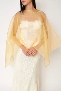 Capa Amarilla Organza -Es Fascinante capa amarilla organza capes shawls luciana estudio 251323