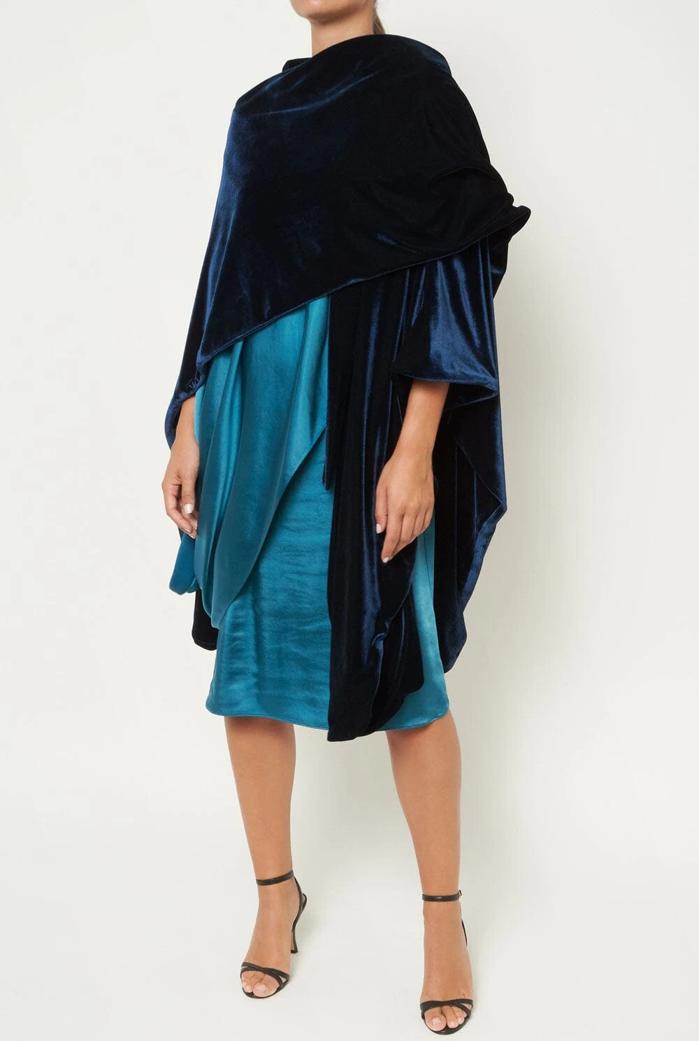 Capa Diana Navy 4 Capa Diana Navy - Imagen 2