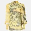 Casandra Yellow -Es Fascinante casandra yellow shirts blouses nicolas montenegro 526619