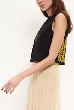 Chaleco Hilda -Es Fascinante chaleco hilda vests kolonaki 359161