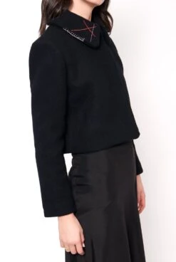 Chaqueta Negra Cuello Bordado -Es Fascinante chaqueta negra cuello bordado jackets luciana estudio 983070