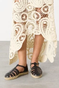 Castañer CHIOS AGS/210 NEGRO -Es Fascinante chios ags210 negro flat shoes castaner 458175