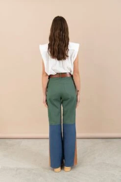 Coro Green -Es Fascinante coro green trousers julise magon 160505
