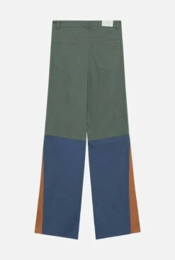 Coro Green -Es Fascinante coro green trousers julise magon 857753