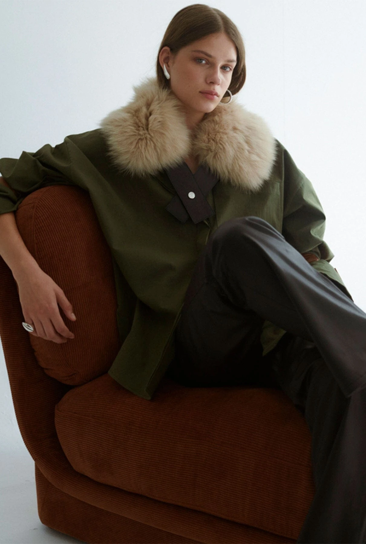 Cuello De Pelo Piedra 4 Cuello De Pelo Piedra - Imagen 2