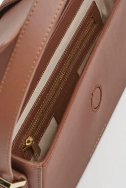 Dalia Coffee 11 Dalia Coffee -Es Fascinante dalia coffee shoulder bags carnevale madrid 640398