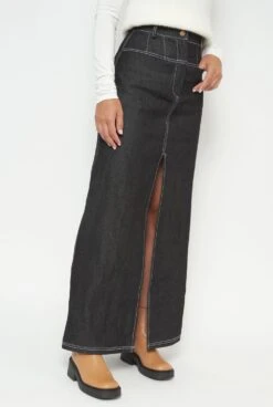 Denim Black Skirt -Es Fascinante denim black skirt skirts habey club 228715
