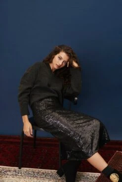 Falda Radziwill Lentejuela Negra -Es Fascinante falda radziwill lentejuela negra skirts galcon studio 494426