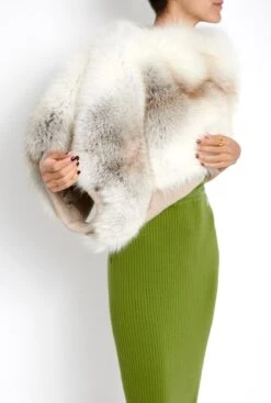 Fox Cape -Es Fascinante fox cape capes shawls peleteria gabriel 987658