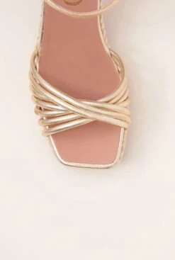 Gaimo Fusca Oro -Es Fascinante fusca oro heels gaimo 967968