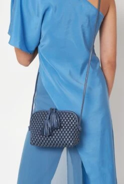 Gizmo Small Blue Jean -Es Fascinante gizmo small blue jean crossbody bags tissa fontaneda 971152