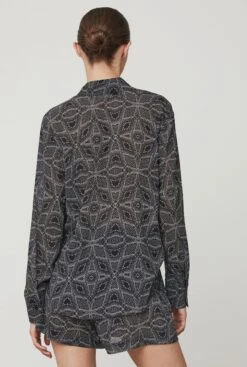 Jamie Shirt -Es Fascinante jamie shirt black white shirts blouses alex riviere studio 719310