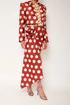 Juana La Macarrona Rojo -Es Fascinante juana la macarrona rojo skirts leandro cano 579128