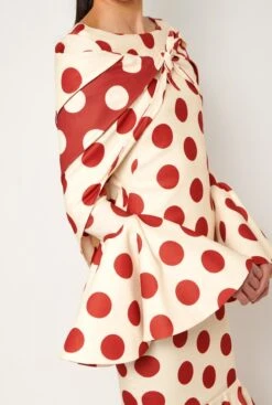 Manton Triple -Es Fascinante manton triple capes shawls leandro cano 314488