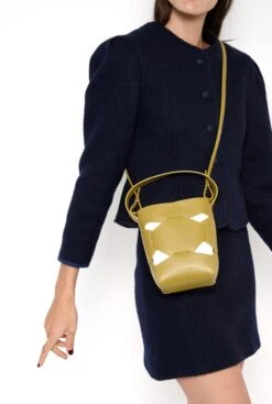 MINI PUZZLE TOTE | MUSTARD -Es Fascinante mini puzzle tote mustard shoulder bags moi sass 671134