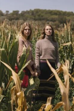 Montse Jumper - Beige -Es Fascinante montse jumper beige sweaters laia alen 559087