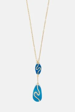 Mujer Serpiente Pendant