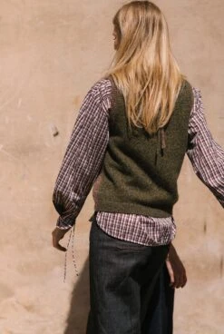 Montse Vest - Bicolor -Es Fascinante mumu vest bicolor vests laia alen 924540