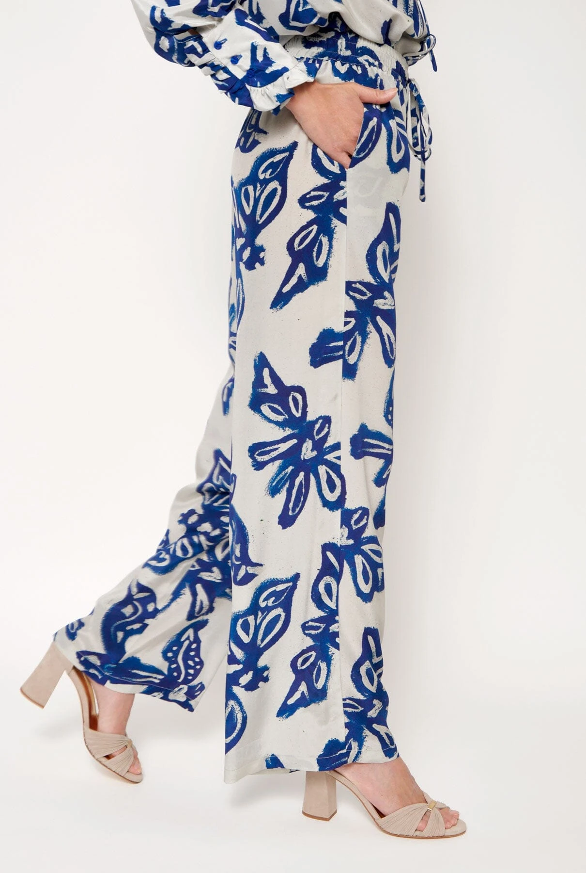 Ocean Butterflies Pants 4 Ocean Butterflies Pants - Imagen 2