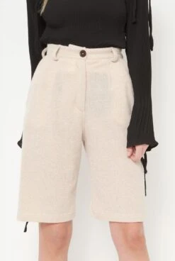 Pale Beige Short