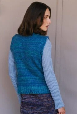 Teddy Vest Blue -Es Fascinante teddy vest blue vests carlota cahis 227355