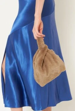 The Baby Julia Bag SORA Collection - Color BEIGE 8 The Baby Julia Bag SORA Collection - Color BEIGE -Es Fascinante the baby julia bag sora collection color beige hand bags the bag lab 584610