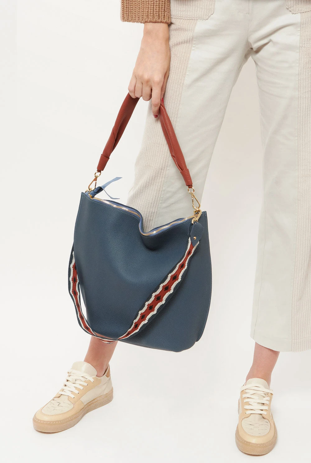 The Cristina Bag Blue 6 The Cristina Bag Blue - Imagen 4