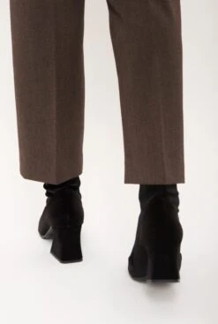 The D'Orsey Booty Black -Es Fascinante the dorsey booty black boots flabelus 425539