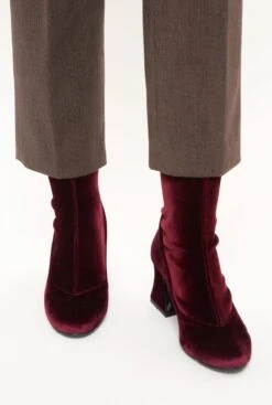 Es Fascinante -Es Fascinante the dorsey booty garnet boots flabelus 727838