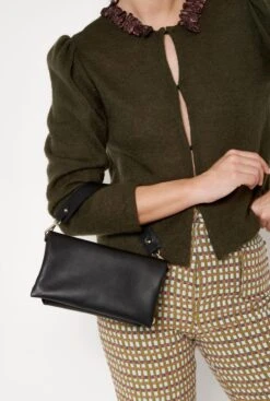 The Lucia Bag Negro -Es Fascinante the lucia bag negro hand bags the bag lab 520926