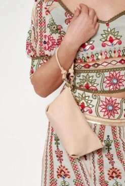 The Mini Marina Bag Beige -Es Fascinante the mini marina bag beige hand bags the bag lab 834379