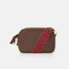 The Mini Sabela Bag Chocolate -Es Fascinante the mini sabela bag chocolate crossbody bags the bag lab 609837
