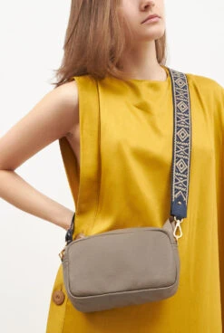 The Mini Sabela Bag Gris -Es Fascinante the mini sabela bag gris bag the bag lab 832658