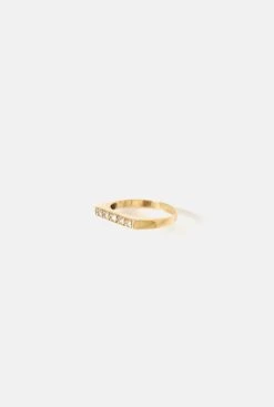THE RETURN TO INNOCENCE DIAMOND RING