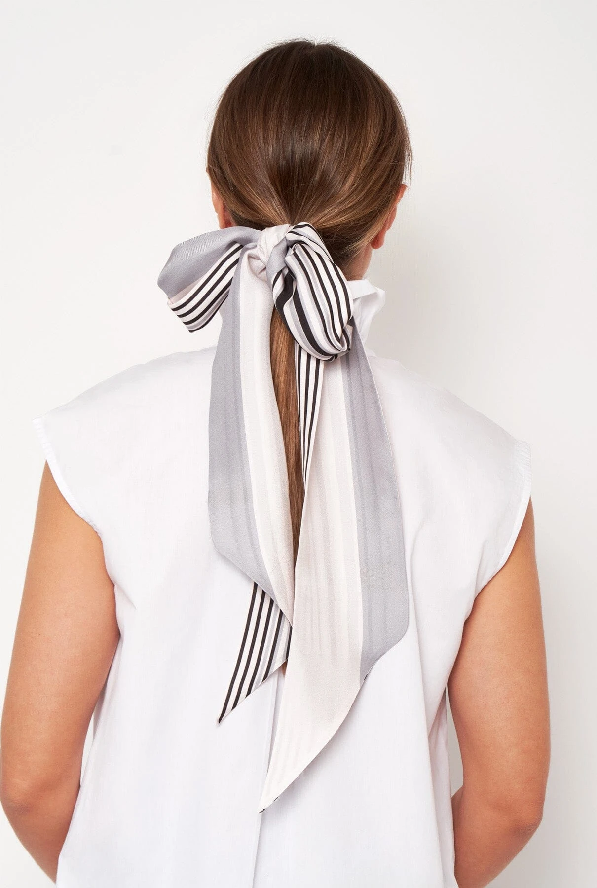 Vero Stripe Scarf Blanco 4 Vero Stripe Scarf Blanco - Imagen 2