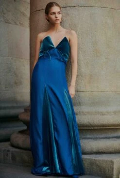 Vivien -Es Fascinante vivien dresses marta marti 324081