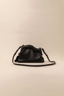 Vuelo Pleated Black Leather Soft Clutch 8 Vuelo Pleated Black Leather Soft Clutch -Es Fascinante vuelo pleated black leather soft clutch crossbody bags rfb 816161