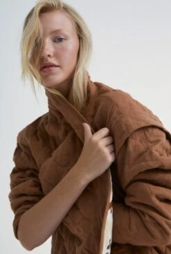 The New Society West Woman Jacket -Es Fascinante west woman jacket jackets the new society 345457