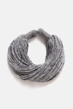 Wool Necklace Gris